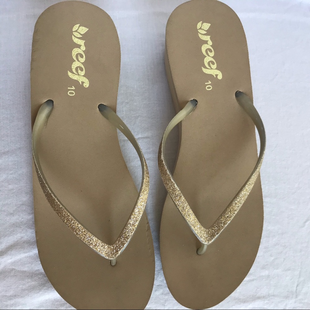 NWOT by Reef Gold Metallic Sandals w/ 2 Inch Heels